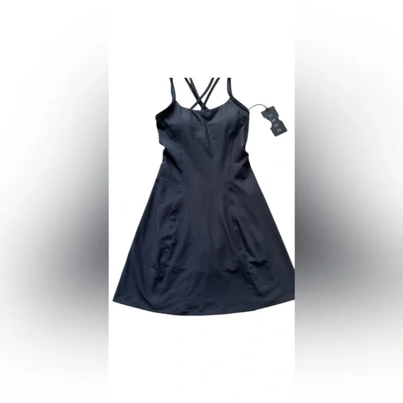 Abercrombie & Fitch YPB
SculptLUX Strappy-Back
Mini Dress Black Built In
Shorts. - Picture 3 of 13